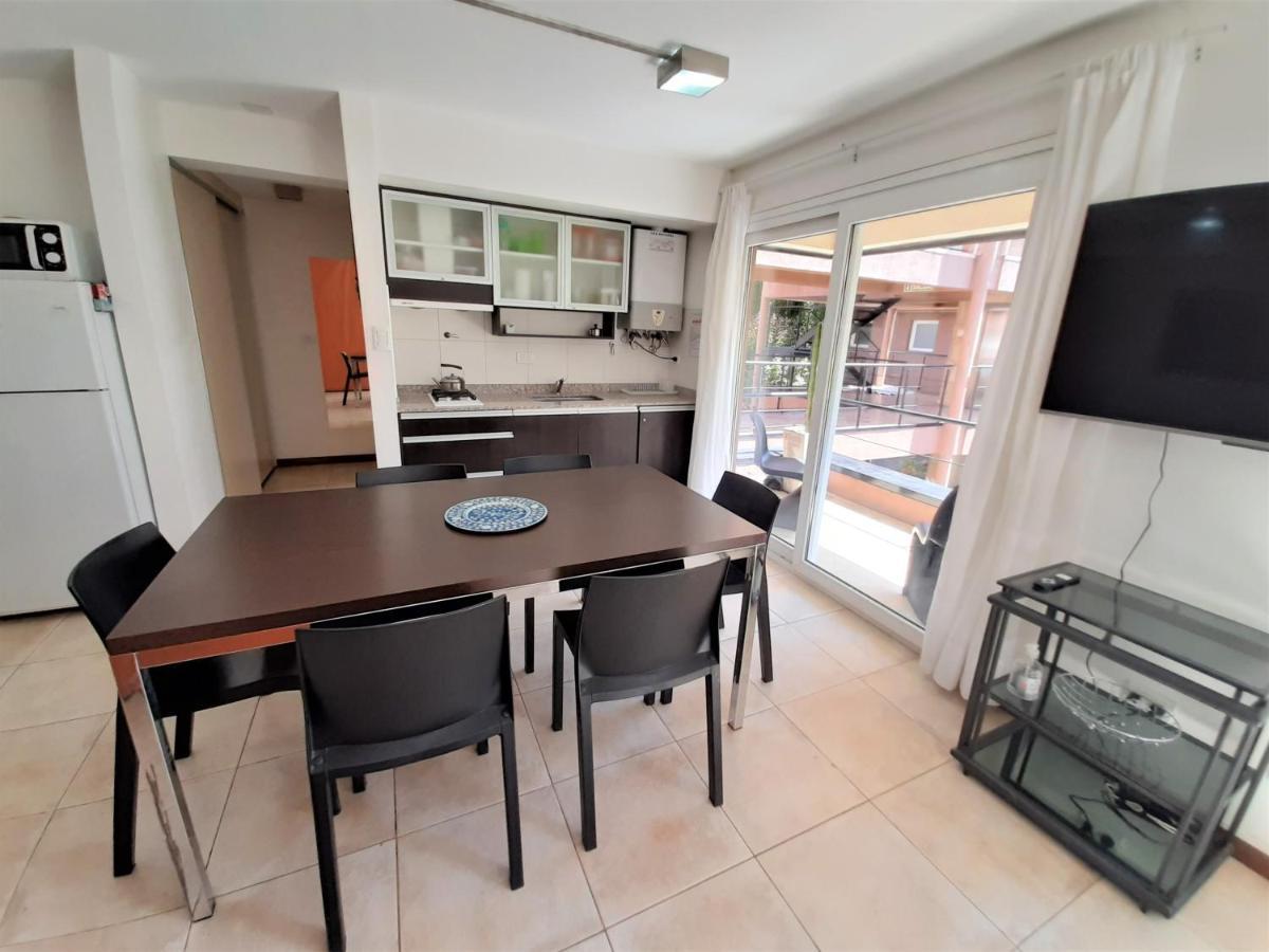 Departamento Mariano Moreno San Martín de los Andes المظهر الخارجي الصورة